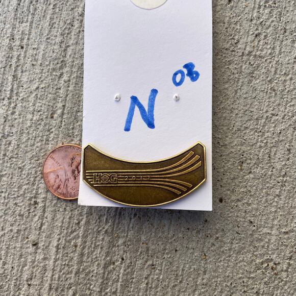 Harley Davidson Wings Pin 2017 - Picture 4 of 5